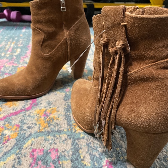 Brown suede fringe western bootie - Picture 6 of 10